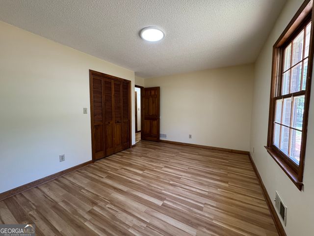 700 Ponderosa Court, Fayetteville, GA 30214