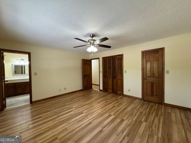 700 Ponderosa Court, Fayetteville, GA 30214