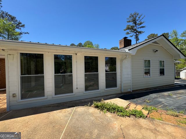 700 Ponderosa Court, Fayetteville, GA 30214