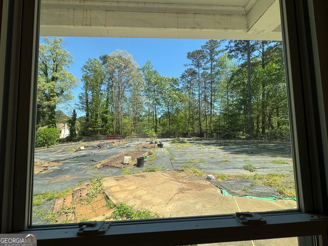 700 Ponderosa Court, Fayetteville, GA 30214