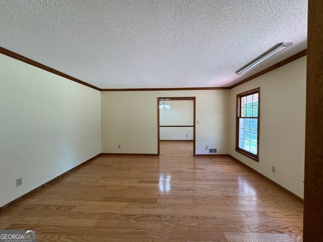 700 Ponderosa Court, Fayetteville, GA 30214