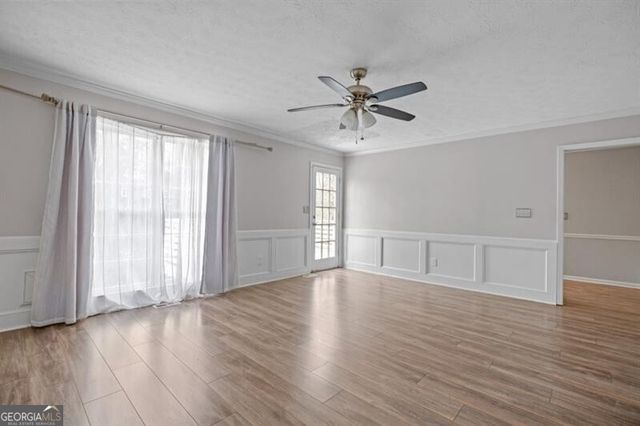 320 Saint Simons Cove, Lawrenceville, GA 30044