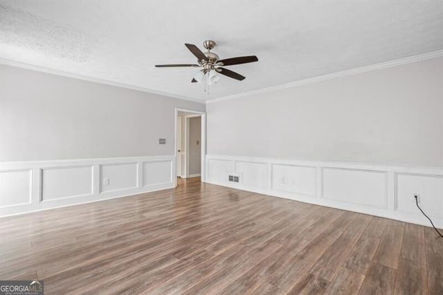 320 Saint Simons Cove, Lawrenceville, GA 30044