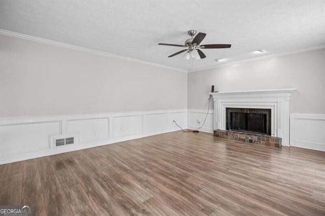 320 Saint Simons Cove, Lawrenceville, GA 30044