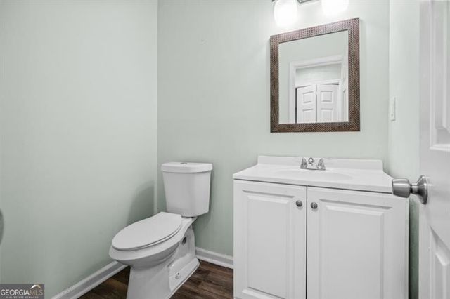 320 Saint Simons Cove, Lawrenceville, GA 30044