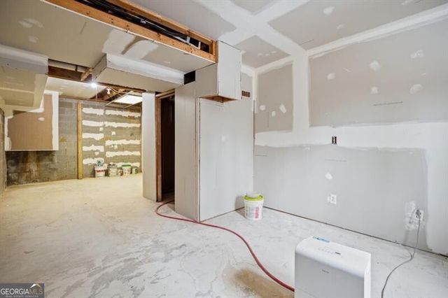 320 Saint Simons Cove, Lawrenceville, GA 30044