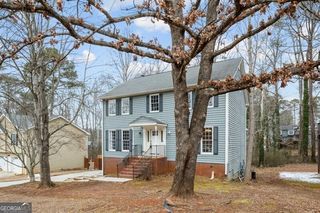 320 Saint Simons Cove, Lawrenceville, GA 30044