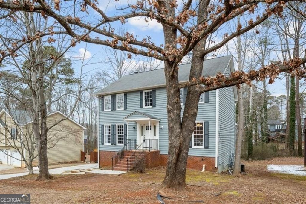 320 Saint Simons Cove, Lawrenceville, GA 30044