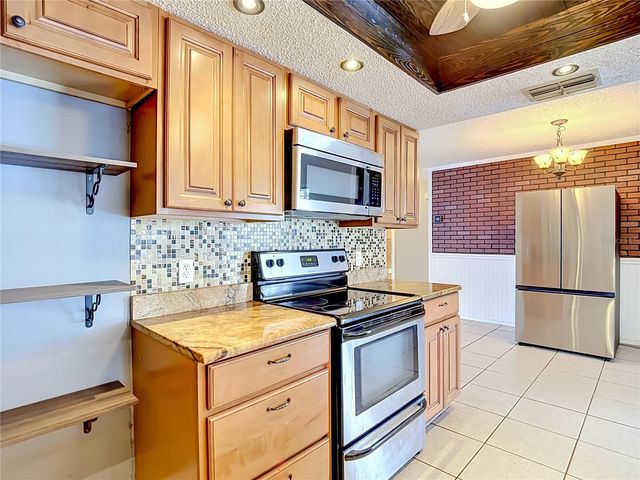 6391 CURTISS LANE, Spring Hill, FL 34608