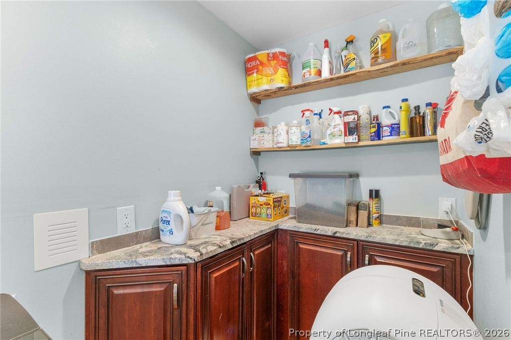 805 Shadowlawn Drive, Fayetteville, NC 28303 — photo 11
