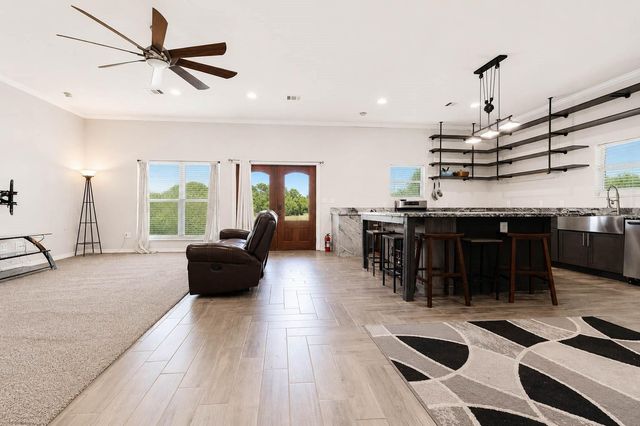 21902 Ramsey Road, Crosby, TX 77532