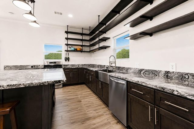 21902 Ramsey Road, Crosby, TX 77532