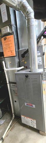 308 Windsor Court C, South Elgin, IL 60177