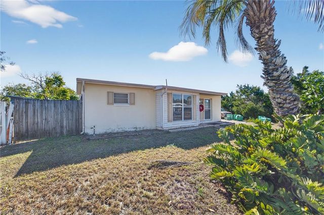 21035 Glendale AVE, Port Charlotte, FL 33952