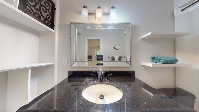 10429 Schaper Road, Galveston, TX 77554