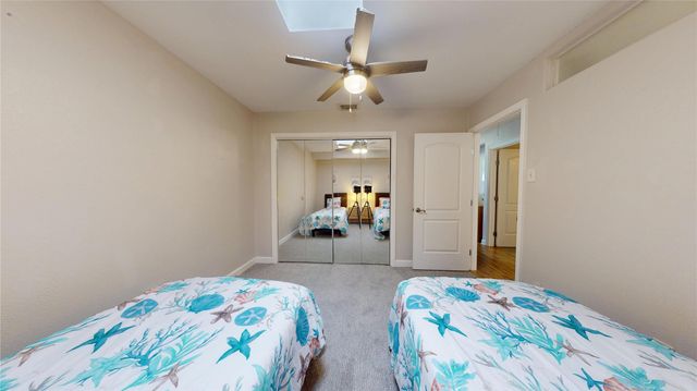 10429 Schaper Road, Galveston, TX 77554