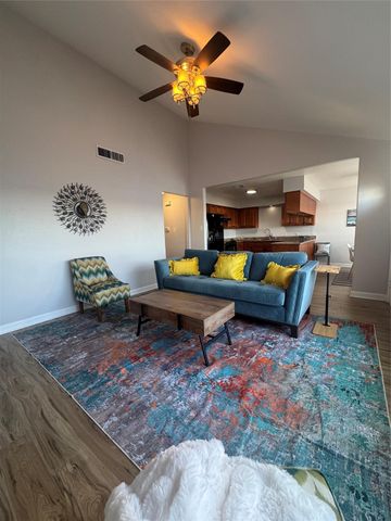 10429 Schaper Road, Galveston, TX 77554