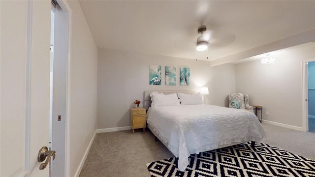 10429 Schaper Road, Galveston, TX 77554