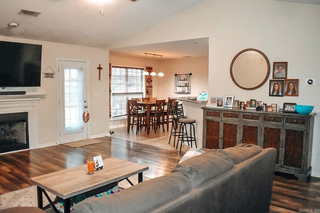 2660 Clayburne Dr, Jonesboro, AR 72405