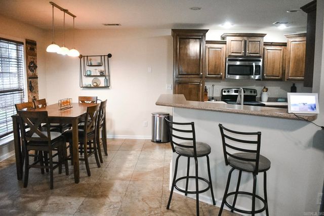 2660 Clayburne Dr, Jonesboro, AR 72405