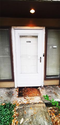 8313 Augustine Drive B, Houston, TX 77036