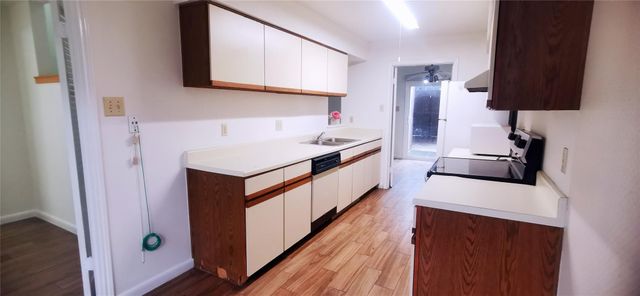 8313 Augustine Drive B, Houston, TX 77036