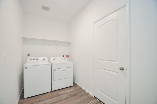5778 Hampton Valley Dr, Houston, TX 77373
