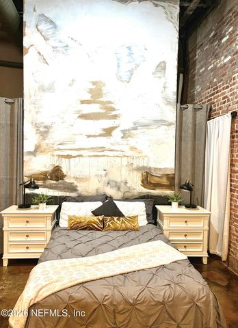 1050 HENDRICKS Avenue 103, Jacksonville, FL 32207