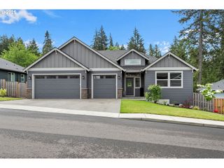 1734 Ne CASCADIA RIDGE Dr, Estacada, OR 97023