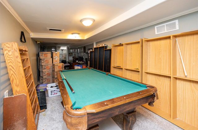 3814 67th Street, Urbandale, IA 50322