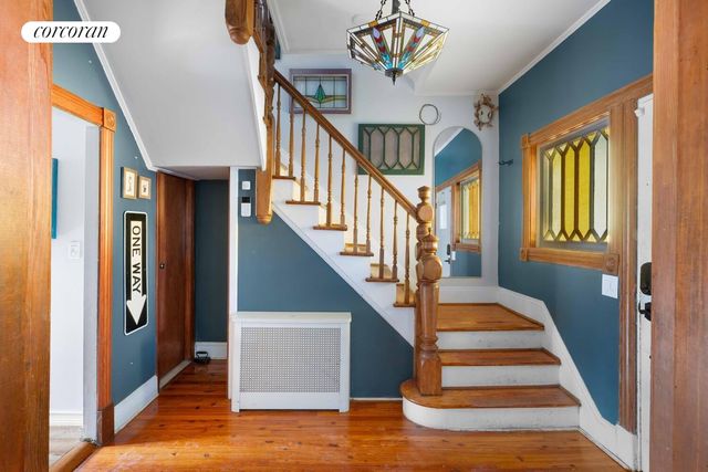 304 WESTERVELT Avenue, New York City, NY 10301