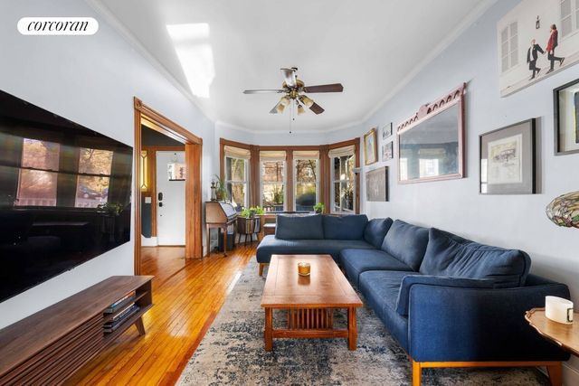 304 WESTERVELT Avenue, New York City, NY 10301