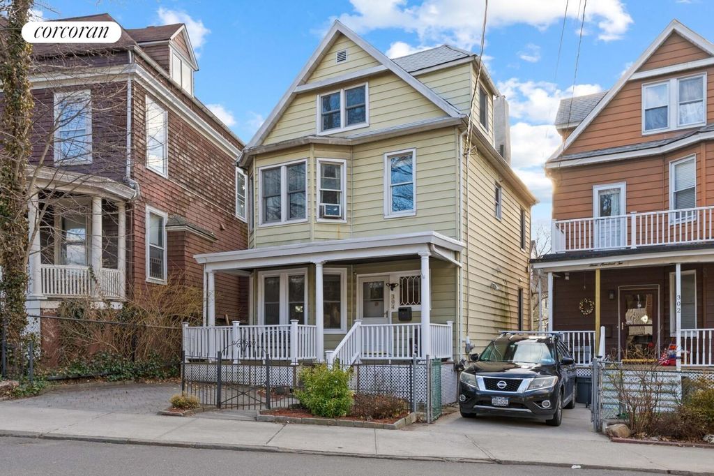 304 WESTERVELT Avenue, New York City, NY 10301
