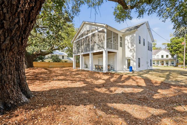 1431 Hindman Avenue, Mount Pleasant, SC 29464