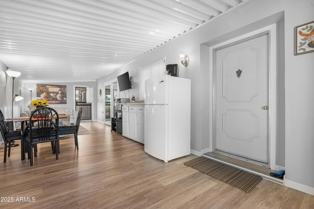 8938 E COUNTRY CLUB Drive, Sun Lakes, AZ 85248