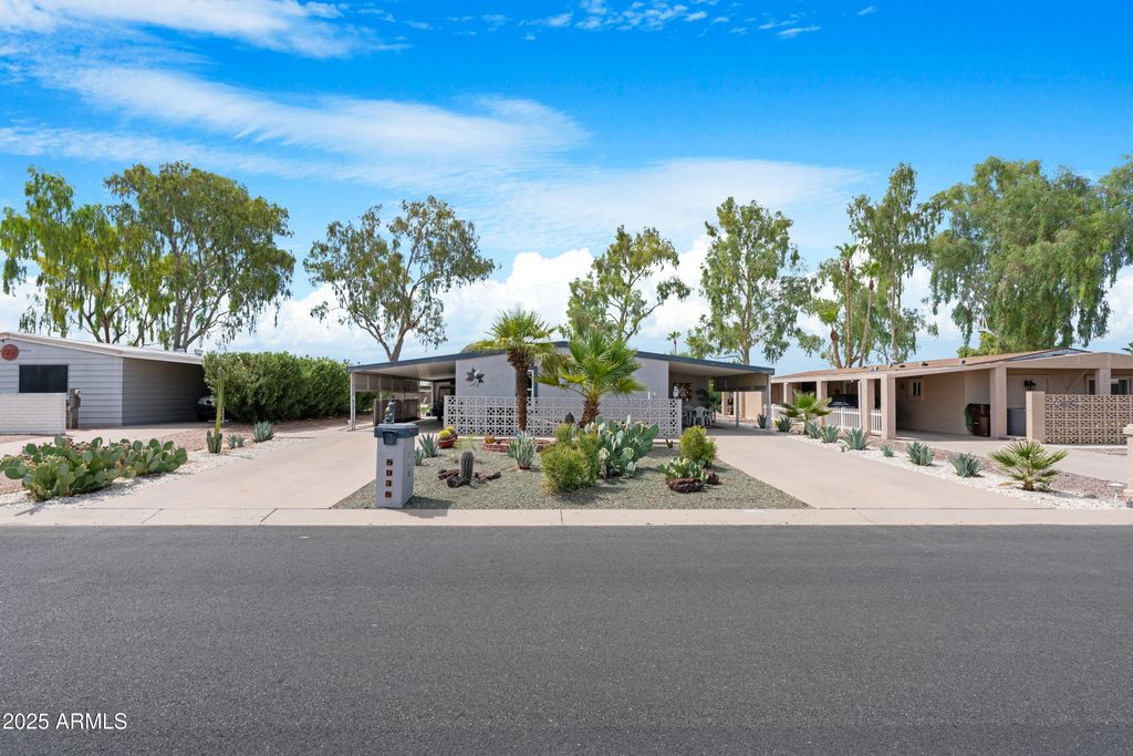 8938 E COUNTRY CLUB Drive, Sun Lakes, AZ 85248