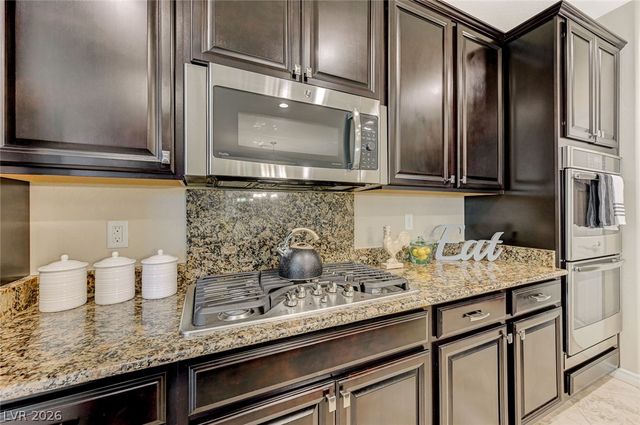 2894 Shining Sun Way, Henderson, NV 89052