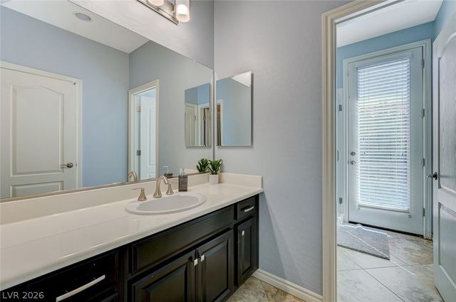 2894 Shining Sun Way, Henderson, NV 89052