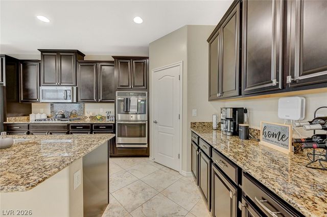 2894 Shining Sun Way, Henderson, NV 89052