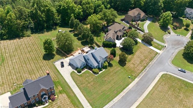 1167 Charleston Drive, Winston-salem, NC 27107