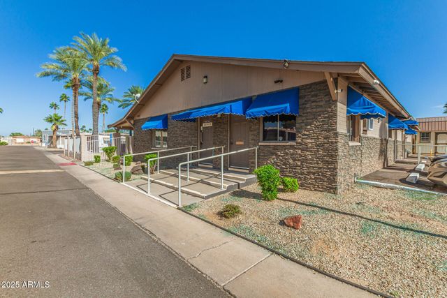 16225 N CAVE CREEK Road 1, Phoenix, AZ 85032