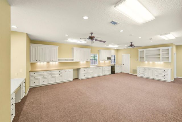 15 Crestone Place, The Woodlands, TX 77381