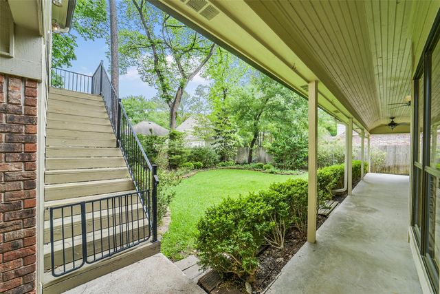 15 Crestone Place, The Woodlands, TX 77381