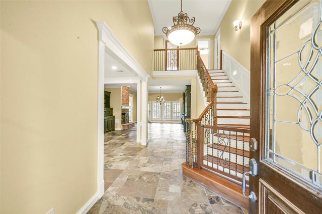 15 Crestone Place, The Woodlands, TX 77381