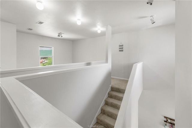 1249 Canyon Creek Circle, College Station, TX 77840