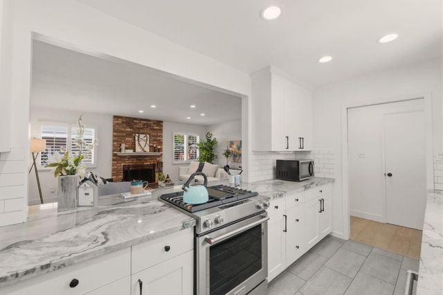 300 La Tierra Buena, Danville, CA 94526