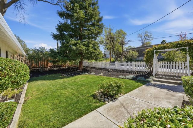 300 La Tierra Buena, Danville, CA 94526