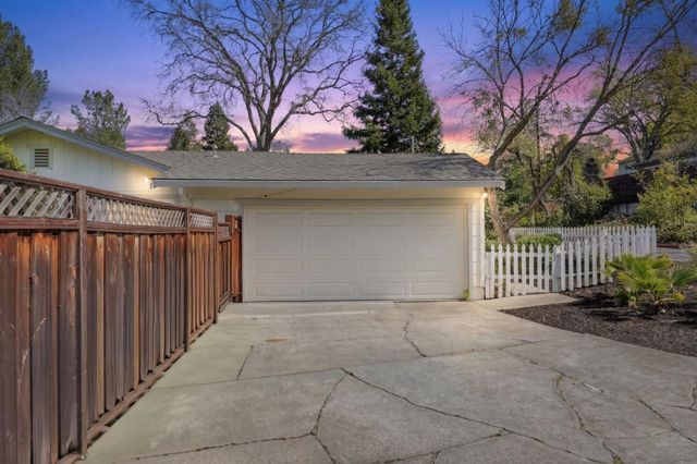 300 La Tierra Buena, Danville, CA 94526