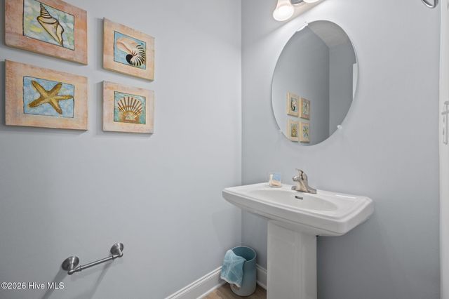 912 Terraces Lane, Hampstead, NC 28443