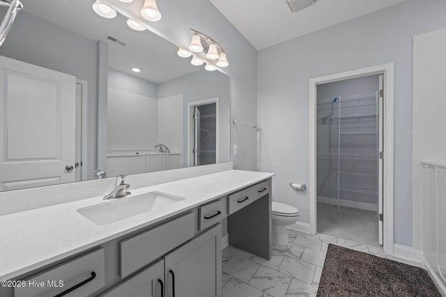 912 Terraces Lane, Hampstead, NC 28443